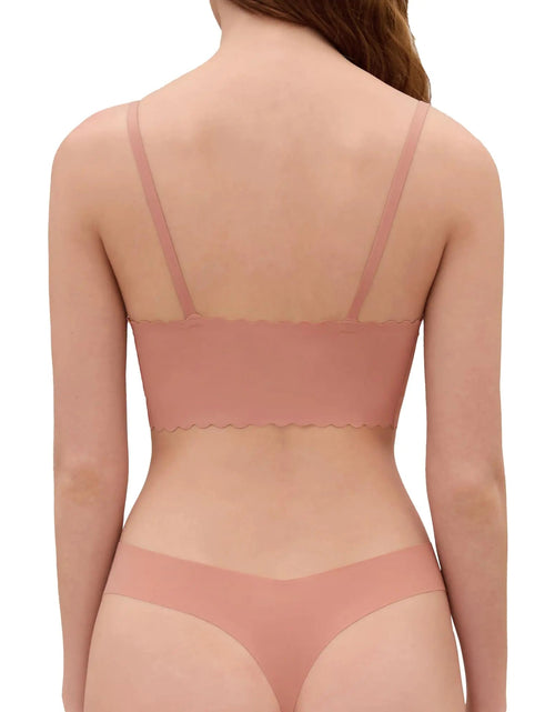 Cargue la imagen en el visor de la galería, DEANGELMON V - Neck Seamless Bralette Trio in Black, Peach &amp; Apricot - KB General Store
