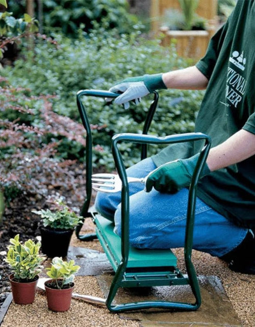 Load image into Gallery viewer, Garden Kneeler - KB General Store
